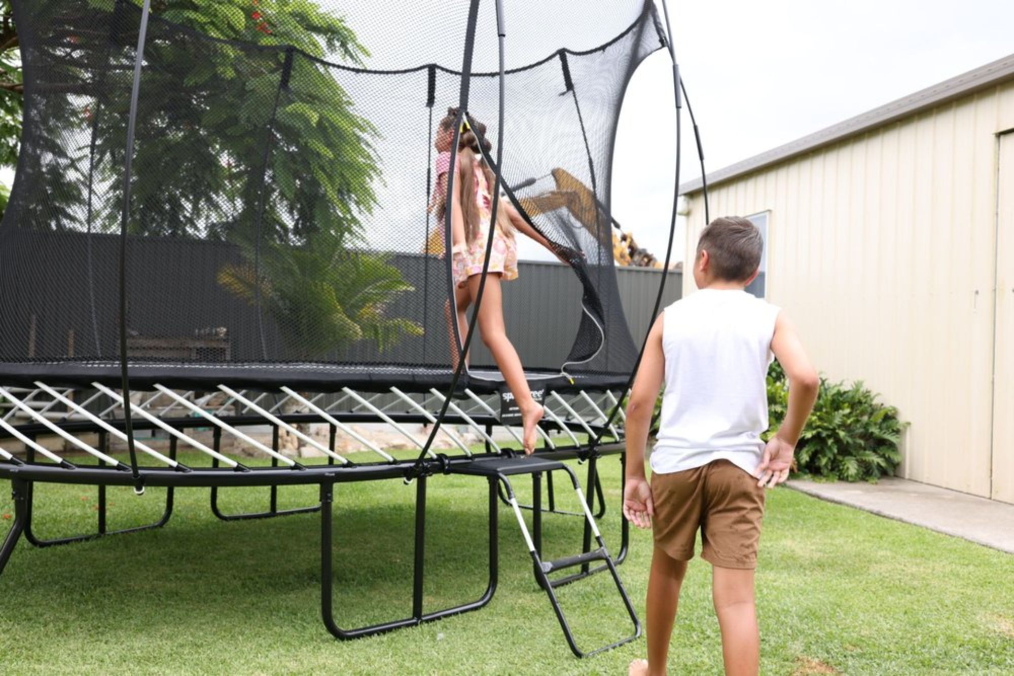 Does the Type of Trampoline Matter? (Expert Analysis) 
